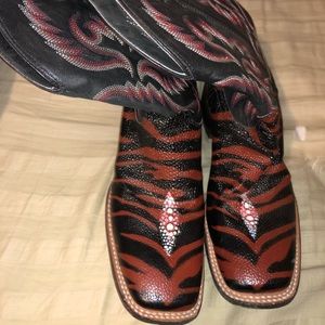 Women’s Cowgirl Boots